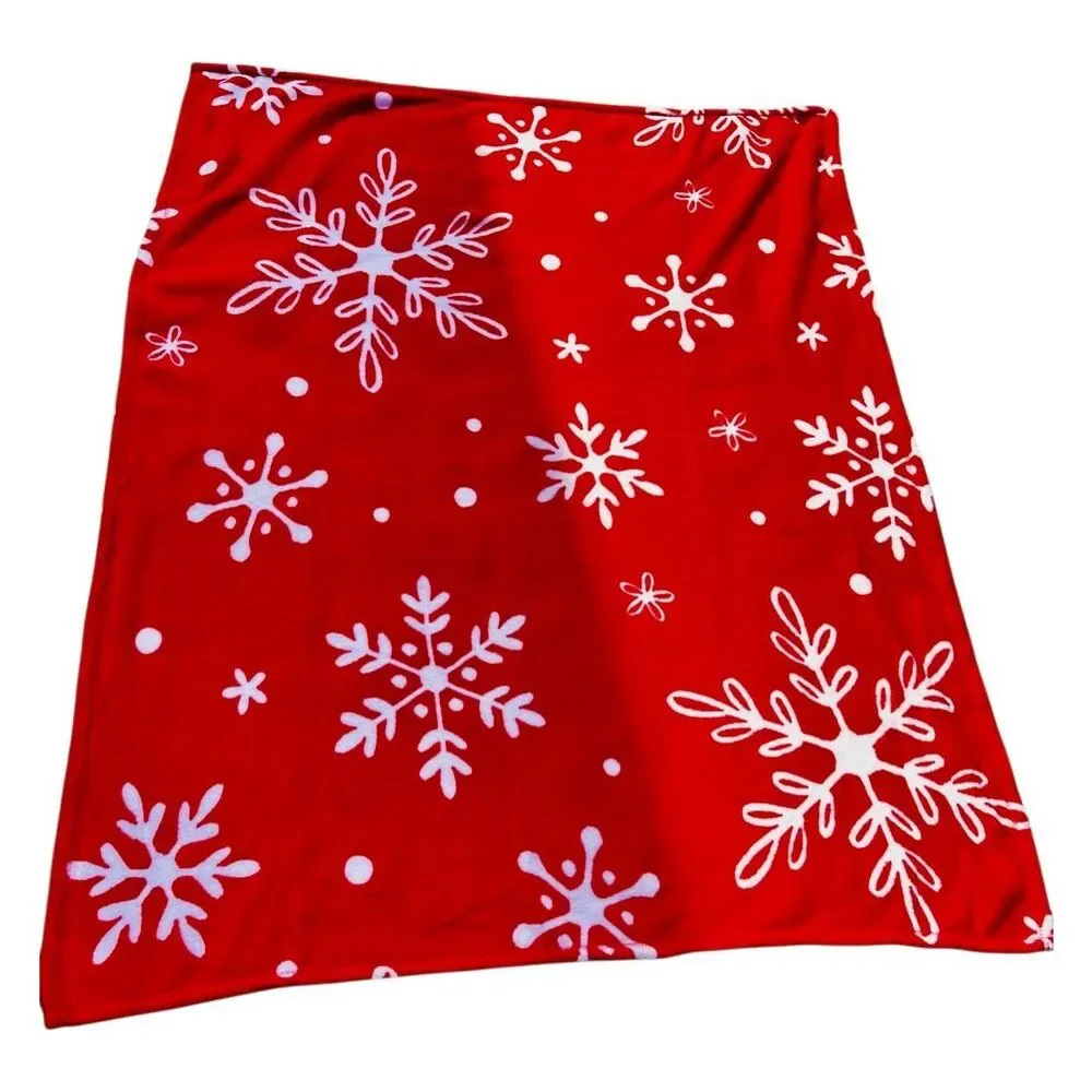 Wondershop Christmas Throw Blanket Snowflakes Snow All Over Print Red